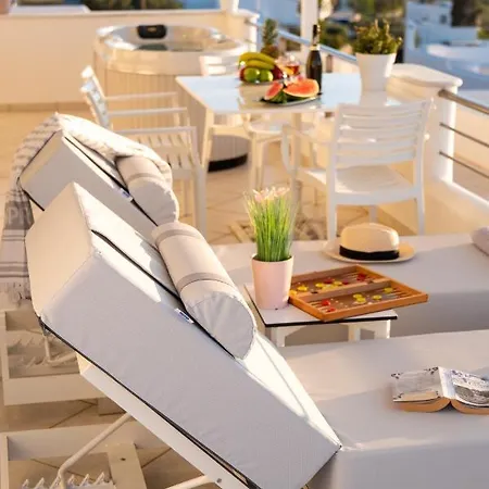 Panos Luxury ヴィラ *