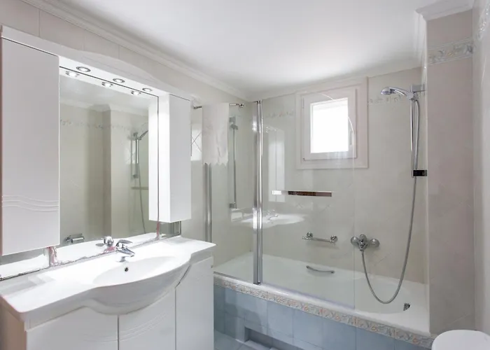 Villa Panos Luxury *