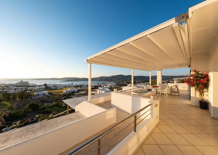 Panos Luxury Villa *