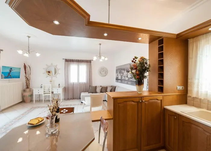 Panos Luxury Párosz